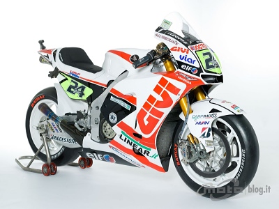LCR Honda MotoGP2011Nf