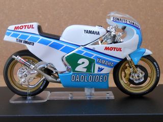 チャンピオンバイクコレクション：TZ250Lの模型